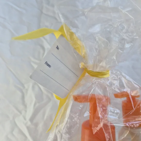 Bath & Body Works Italian Collection Mandarin Blossom Hand Soap & Lotion Set - Picture 7 of 7